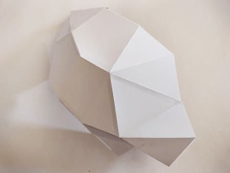 Assemblage du dôme extérieur de l'igloo papercraft
